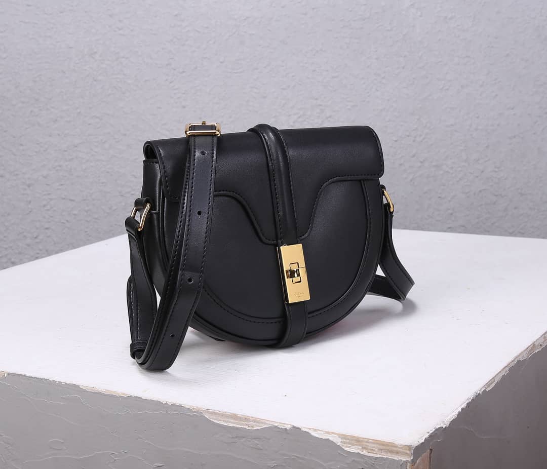 Ce1i*e Small Besace 16 Cowhide Replica Saddle Bag