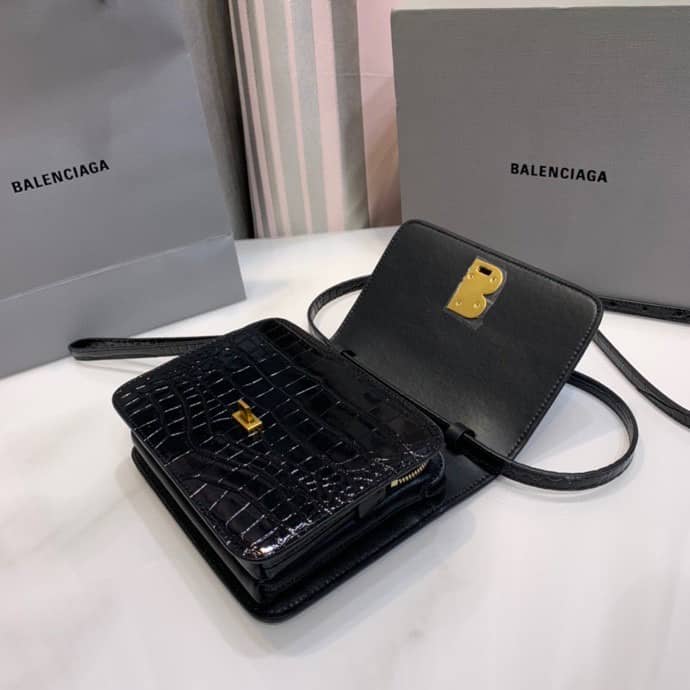 Ba1en*iaga Crocodile Embossed Box Replica Shoulder Bag