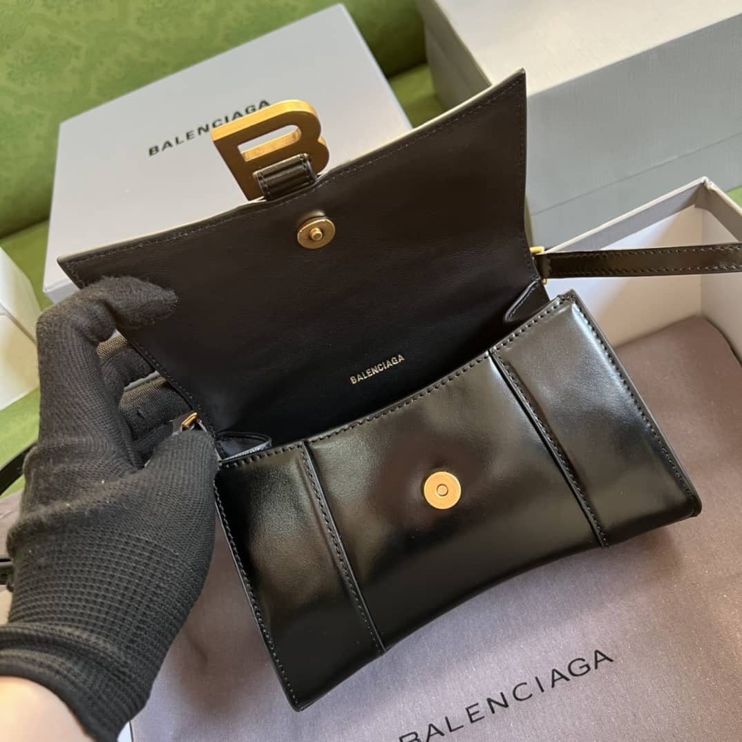 Ba1en*iaga Hourglass Leather Top Handle Replica Bag