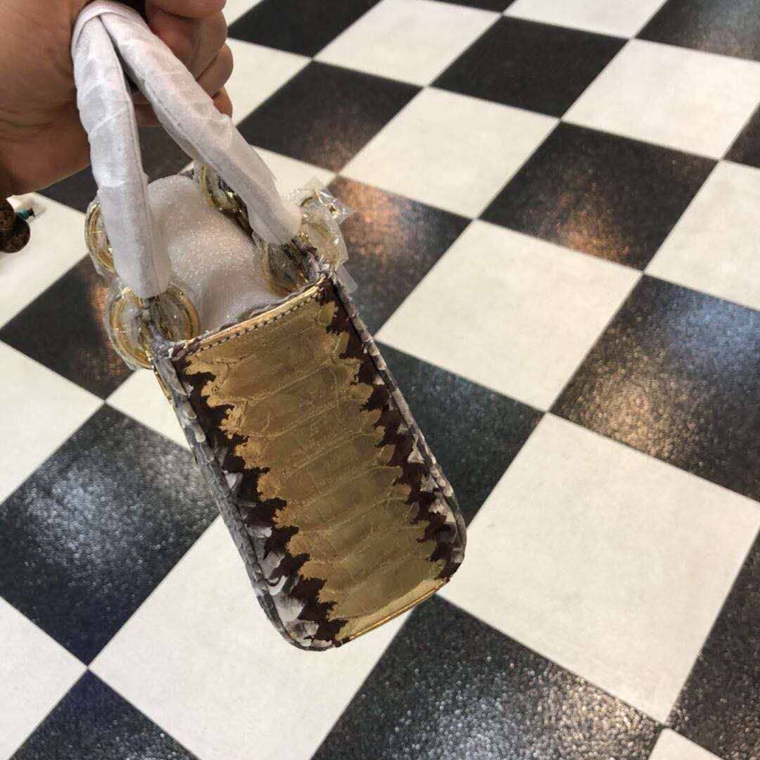 Chr1st1an D10r Lady D10r 17CM Replica Bag