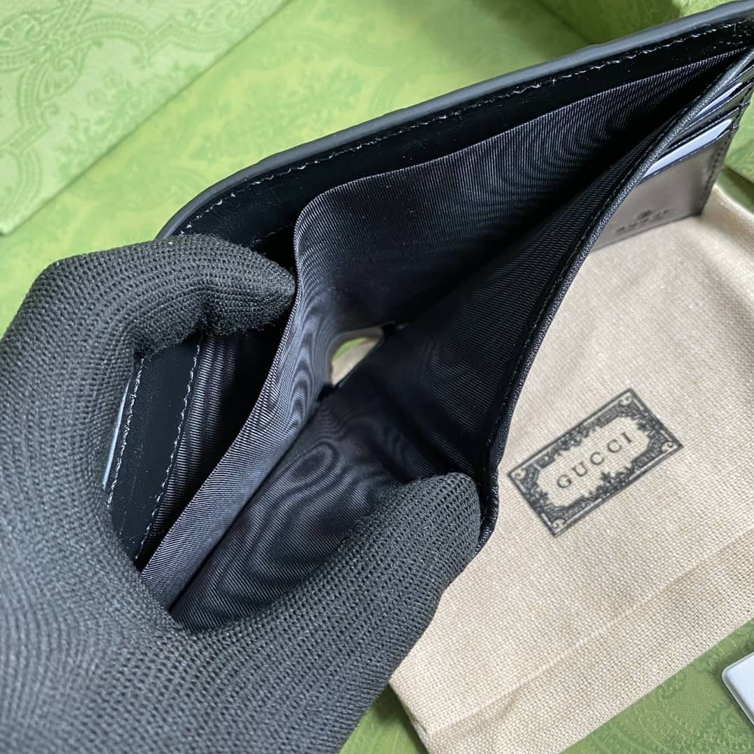 Gvc*1 GG Monogram Leather Folding Wallet Replica 625562