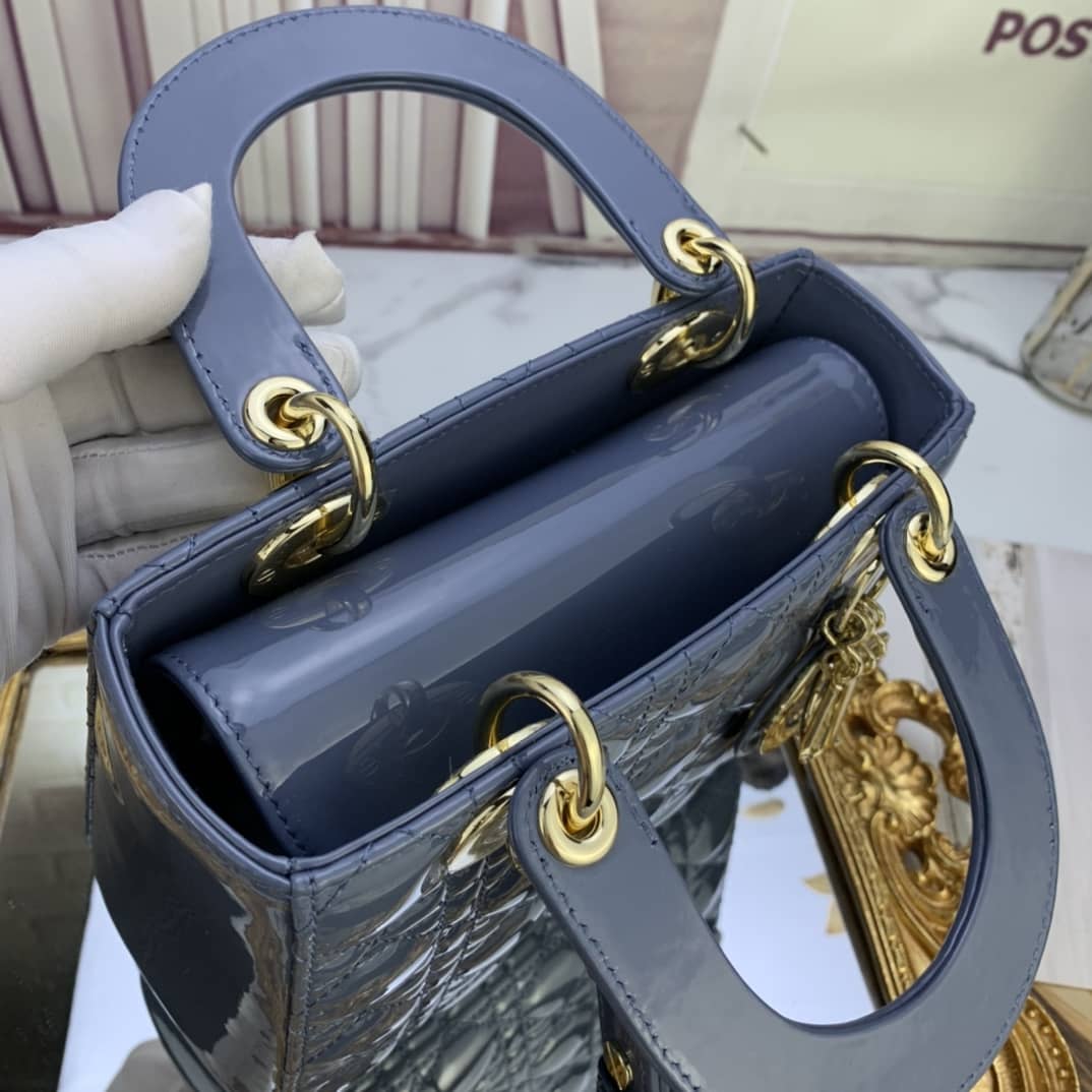 Chr1st1an D10r Lady D10r 20CM Replica Bag