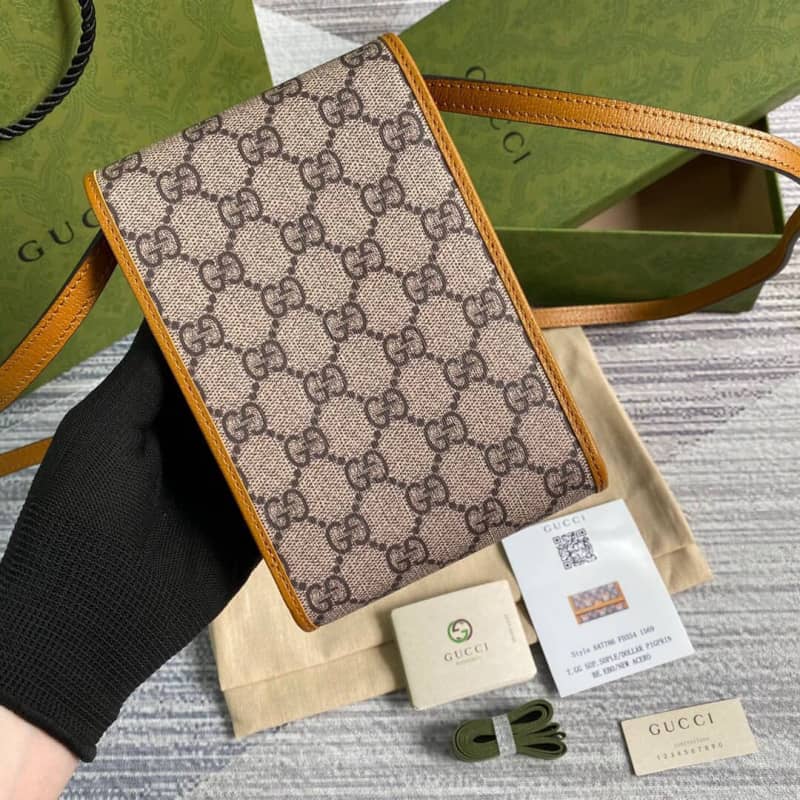 Gvc*1 Teddy Bear Mobile Phone Bag Replica 647805