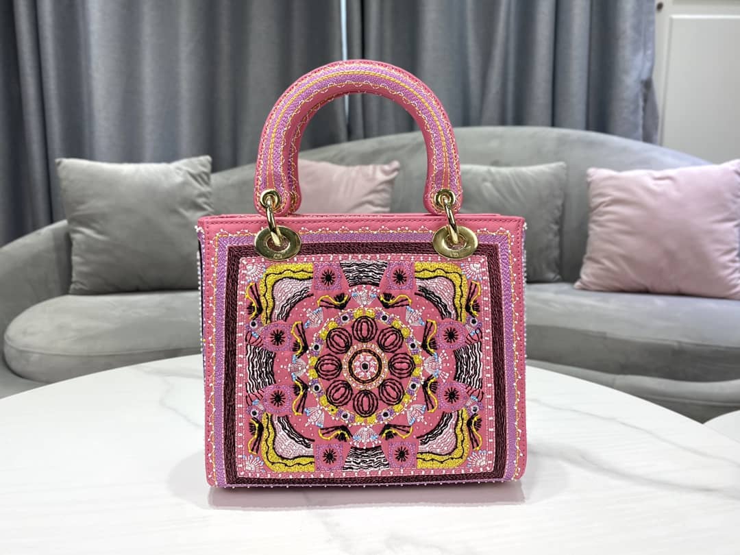 Chr1st1an D10r Lady D10r 24CM Replica Bag