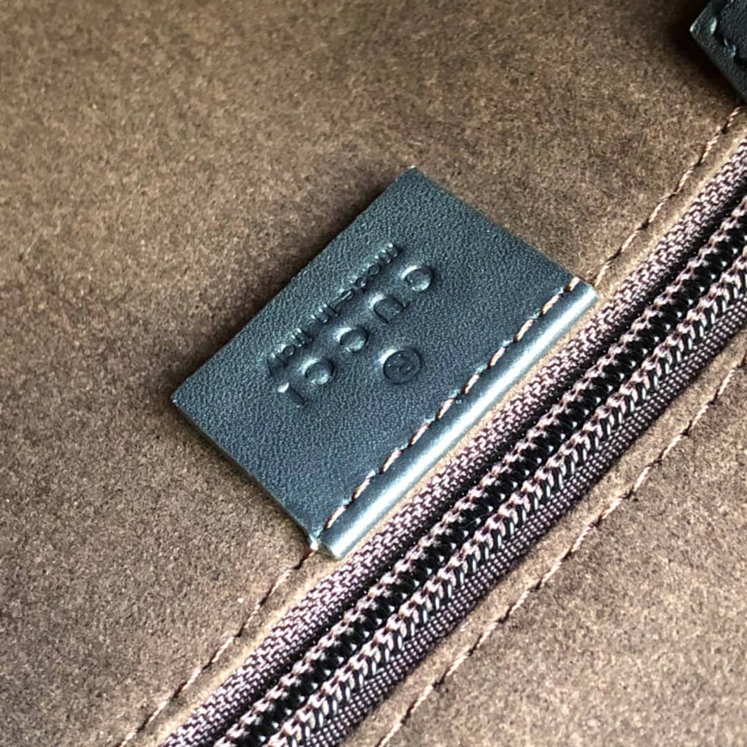 Gvc*1 Mens Svp*me Leather Double G Messenger Bag Replica Gray 406388