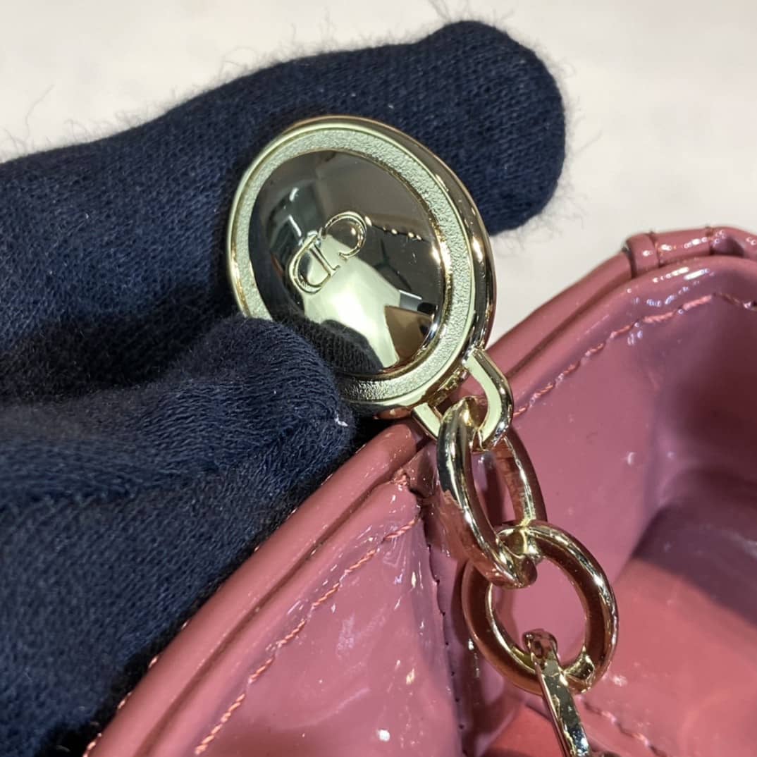 Chr1st1an D10r Lady D10r 24CM Replica Bag