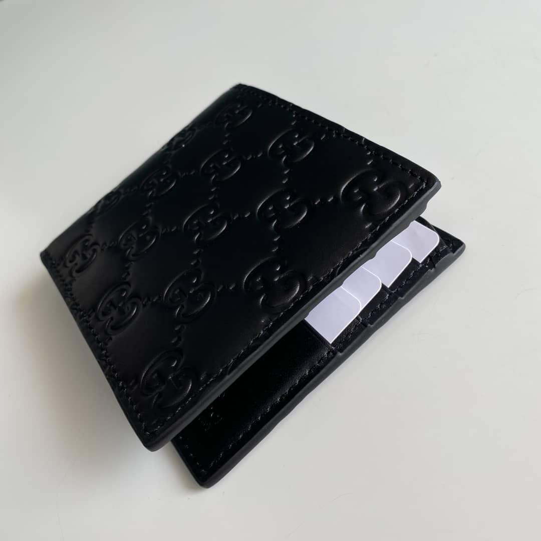 Gvc*1 Mens Signature Leather Bi-fold Wallet Black Replica 365466