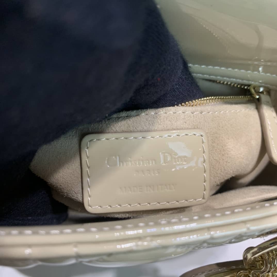 Chr1st1an D10r Lady D10r 20CM Replica Bag