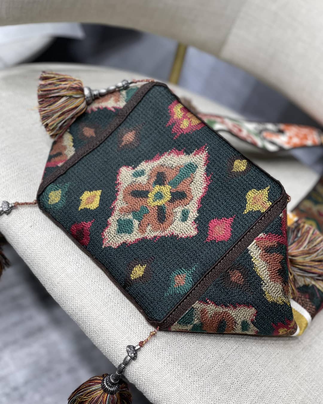 Chr1st1an D10r CD Bubble Embroidered Replica Bucket Bag