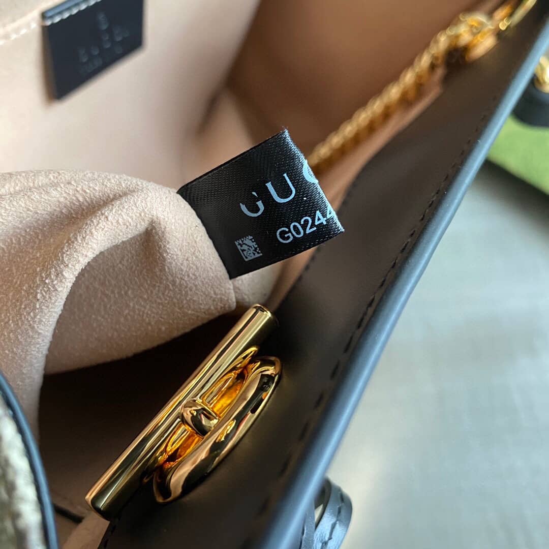 Gvc*1 Padlock Small GG Svp*me Canvas Shoulder Bag Replica Black 498156