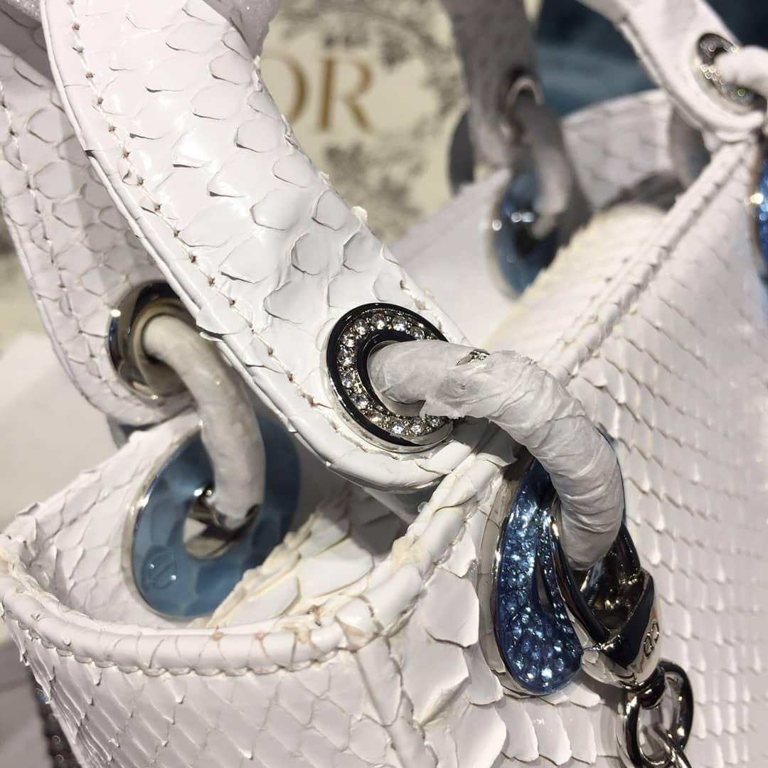 Chr1st1an D10r Lady D10r 17CM Replica Bag