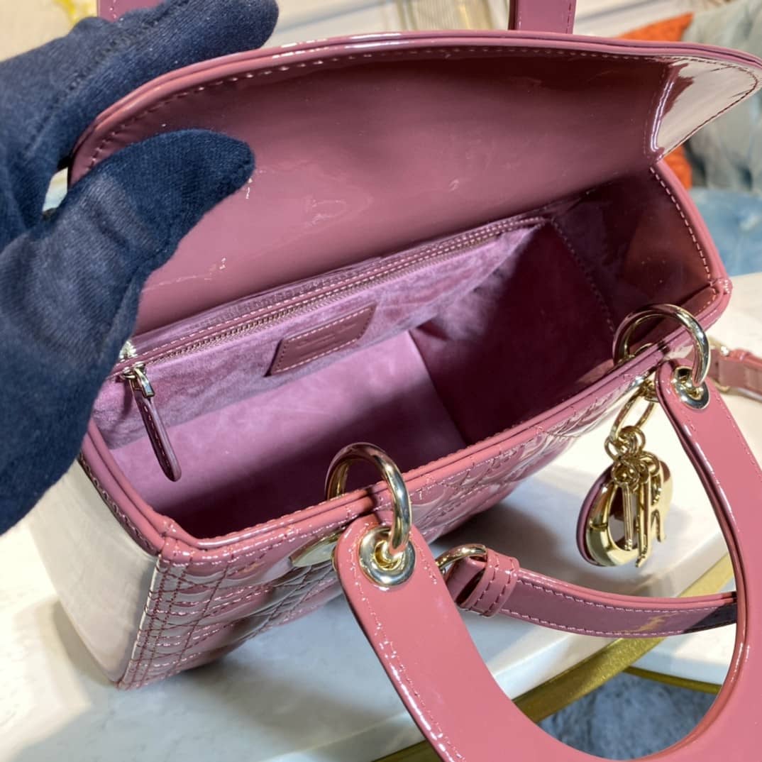 Chr1st1an D10r Lady D10r 24CM Replica Bag