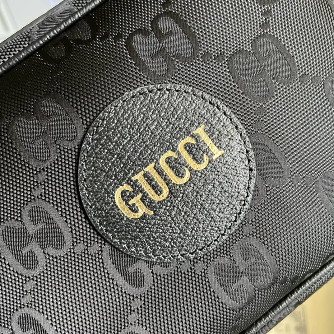 Gvc*1 Purse Dupes Off The Grid Packing Cube Make Up 701092