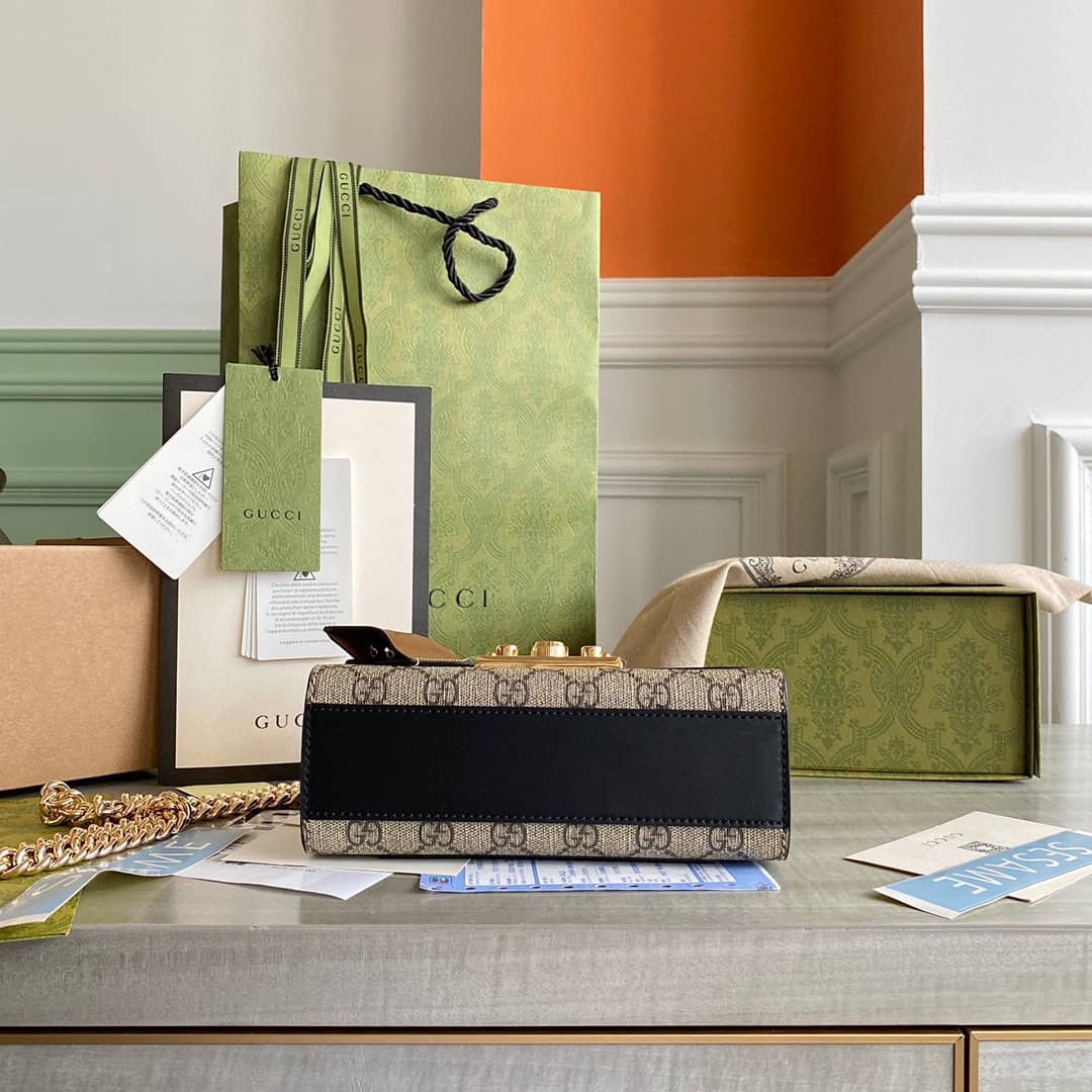 Best Replica Gvc*1 Padlock Small GG Chain Shoulder Bag Replica Black 409487(ColaReps)