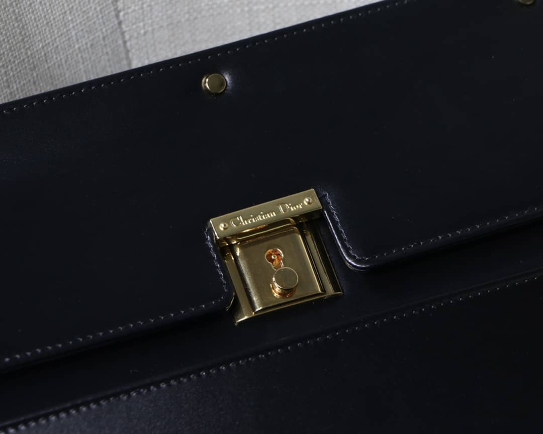 D10r Latte Smooth Calfskin Parisienne Bag