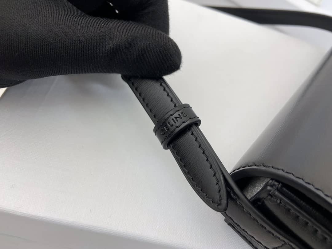 Ce1i*e Bag Dupe Triomphe Teen 20CM Replica Handbag