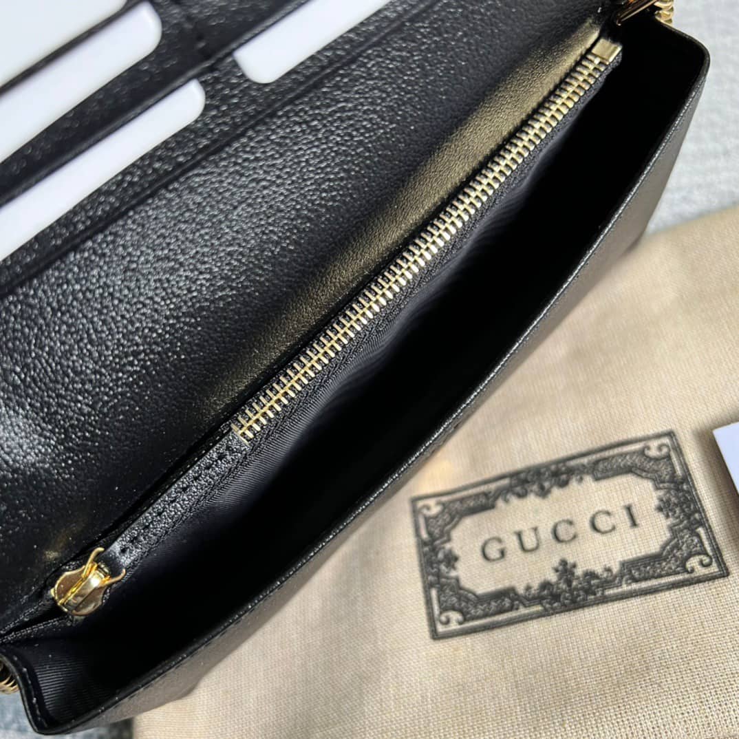 Gvc*1 GG Wallet With Chain Black 676155 Replica