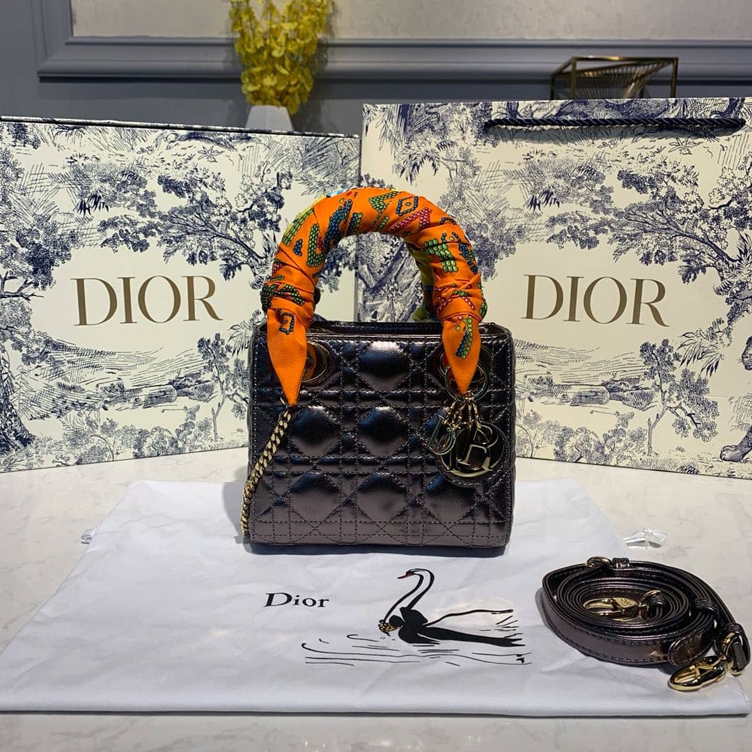 Chr1st1an D10r Lady D10r 17CM Replica Bag