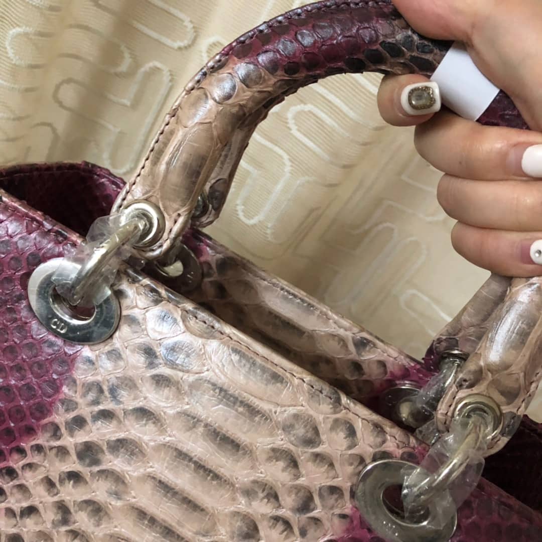 Chr1st1an D10r Lady D10r 24CM Replica Bag