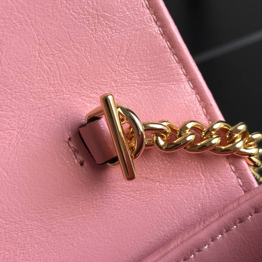 Gvc*1 GG Marmont Mini Matelasse Leather Shoulder Bag Replica Red 574969