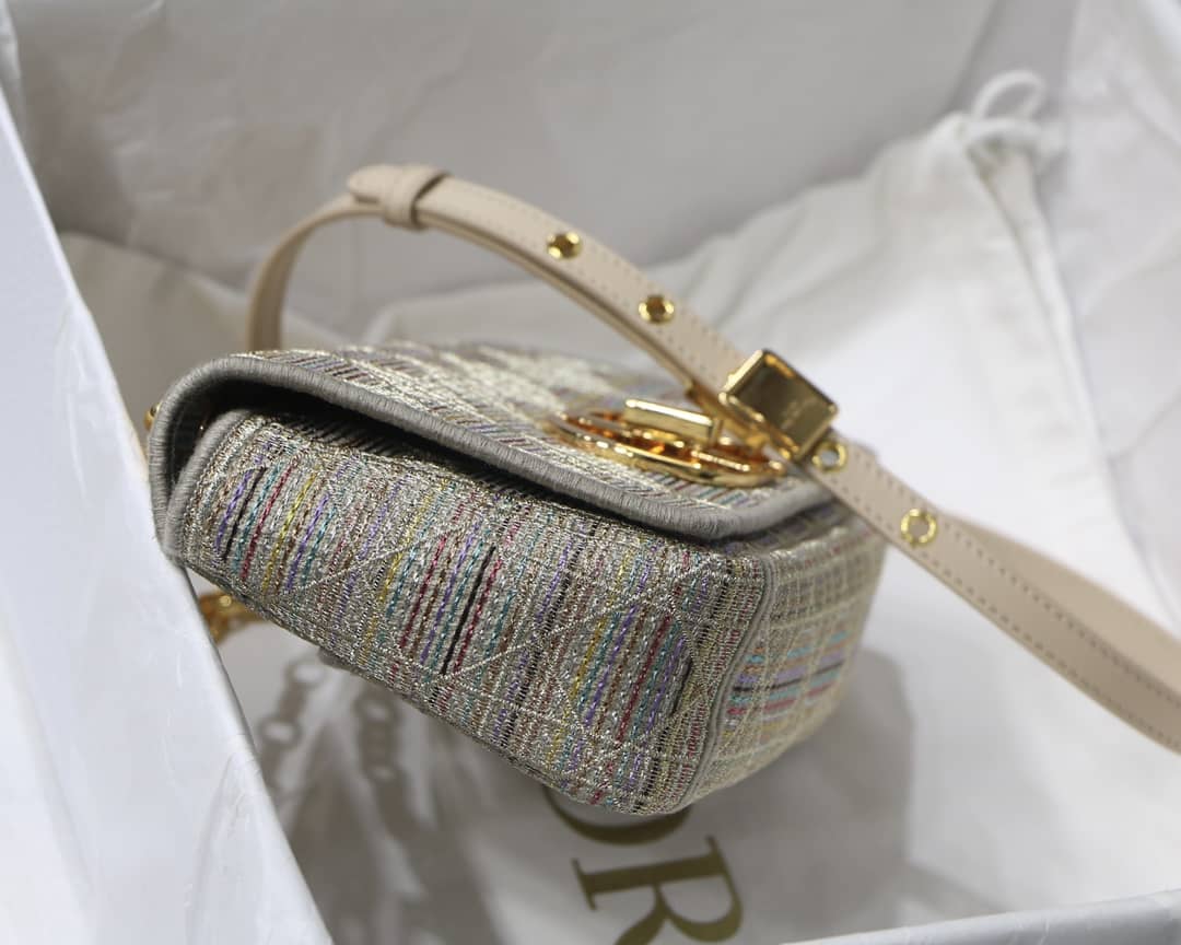 Chr1st1an D10r Caro Replica Bag