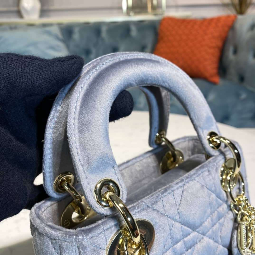 Chr1st1an D10r Lady 17CM Replica Bag