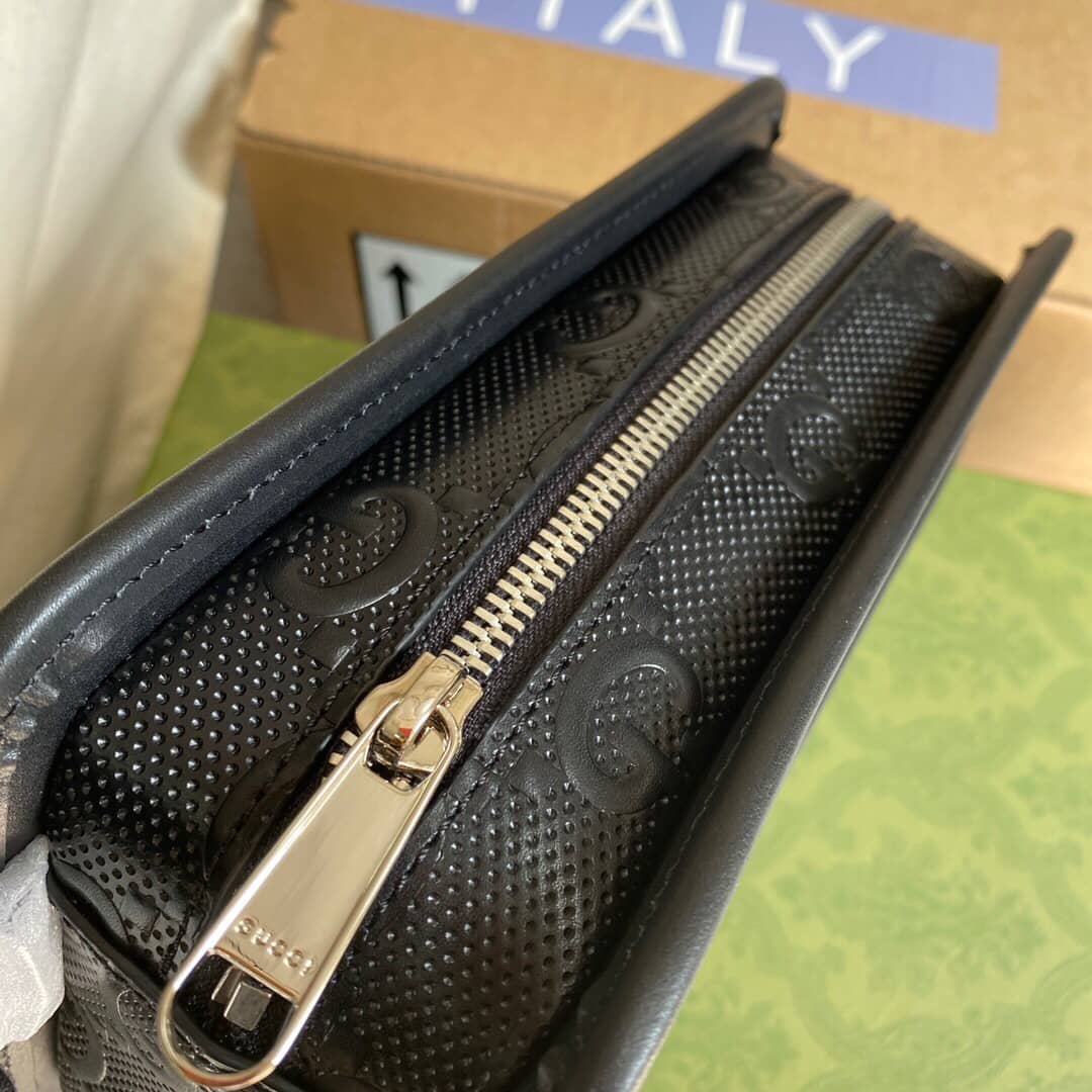 Gvc*1 GG Embossed Cosmetic Case Replica 627470