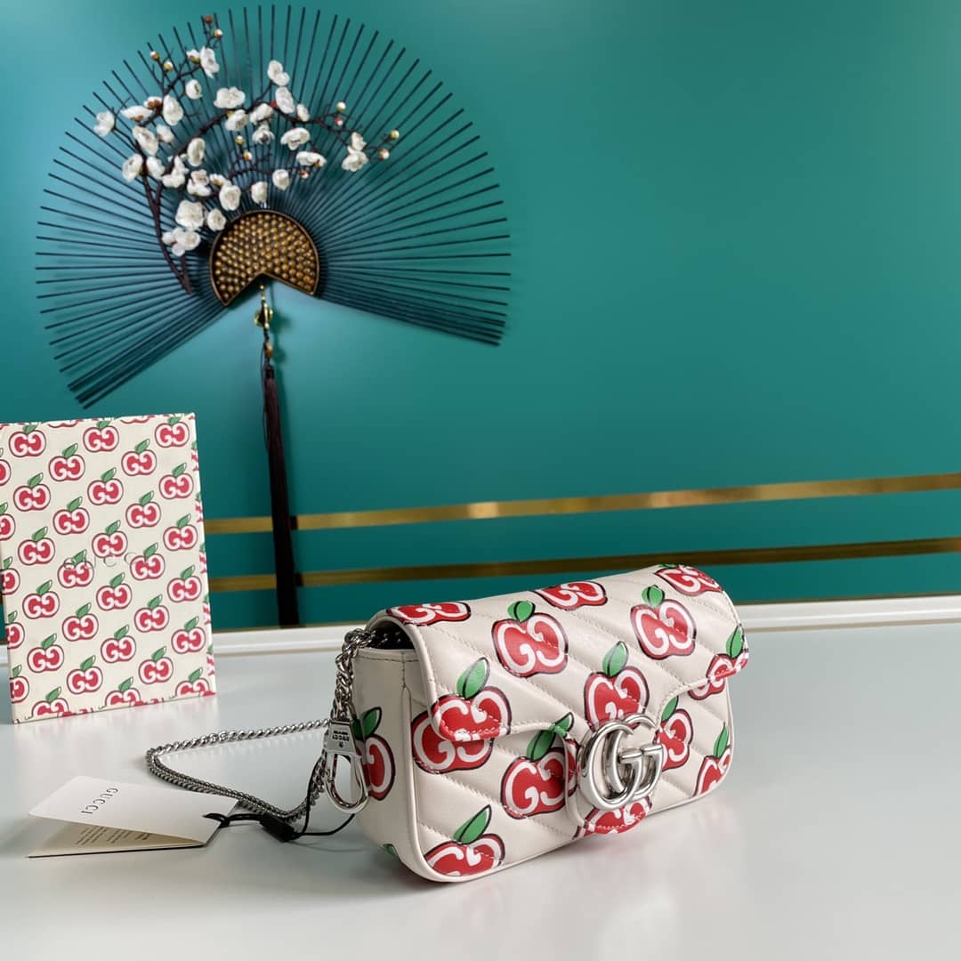 Gvc*1 GG Marmont Matelassé Mini Crossbody Bag Replica 476433