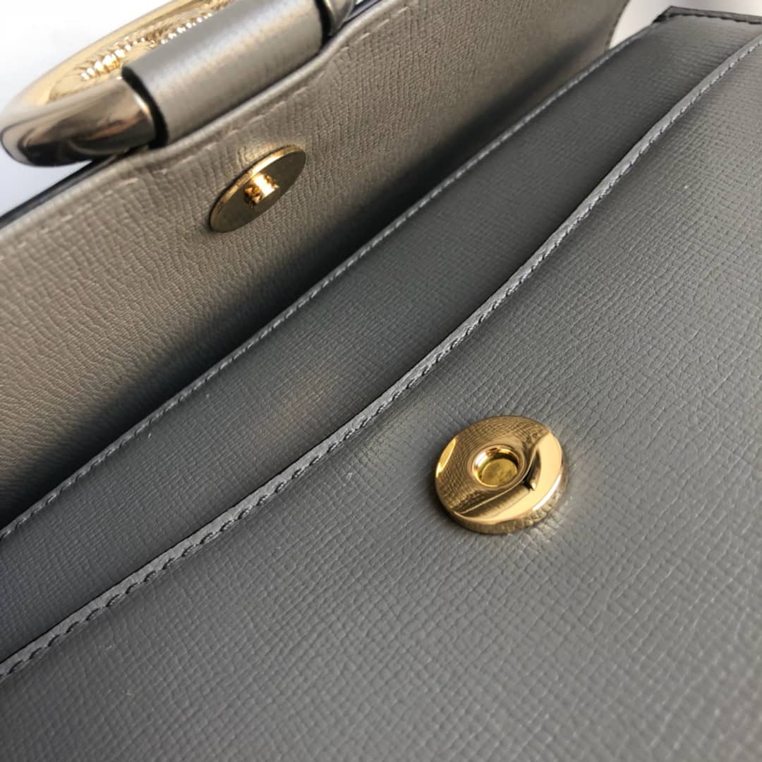 Gvc*1 GG Ring Torchon Leather Shoulder Bag Replica Gray 589474