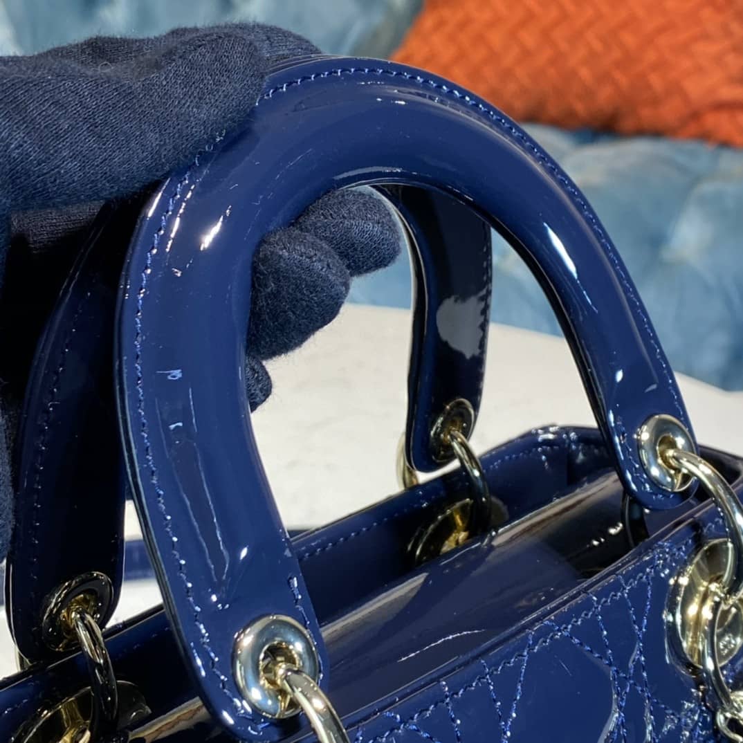 Chr1st1an D10r Lady D10r 20CM Replica Bag