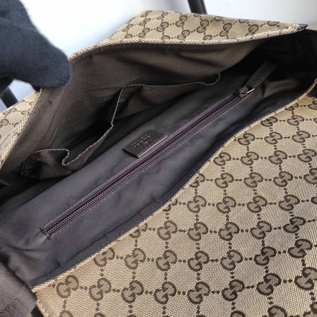 Gvc*1 GG Canvas Messenger Bag Replica Brown 146236