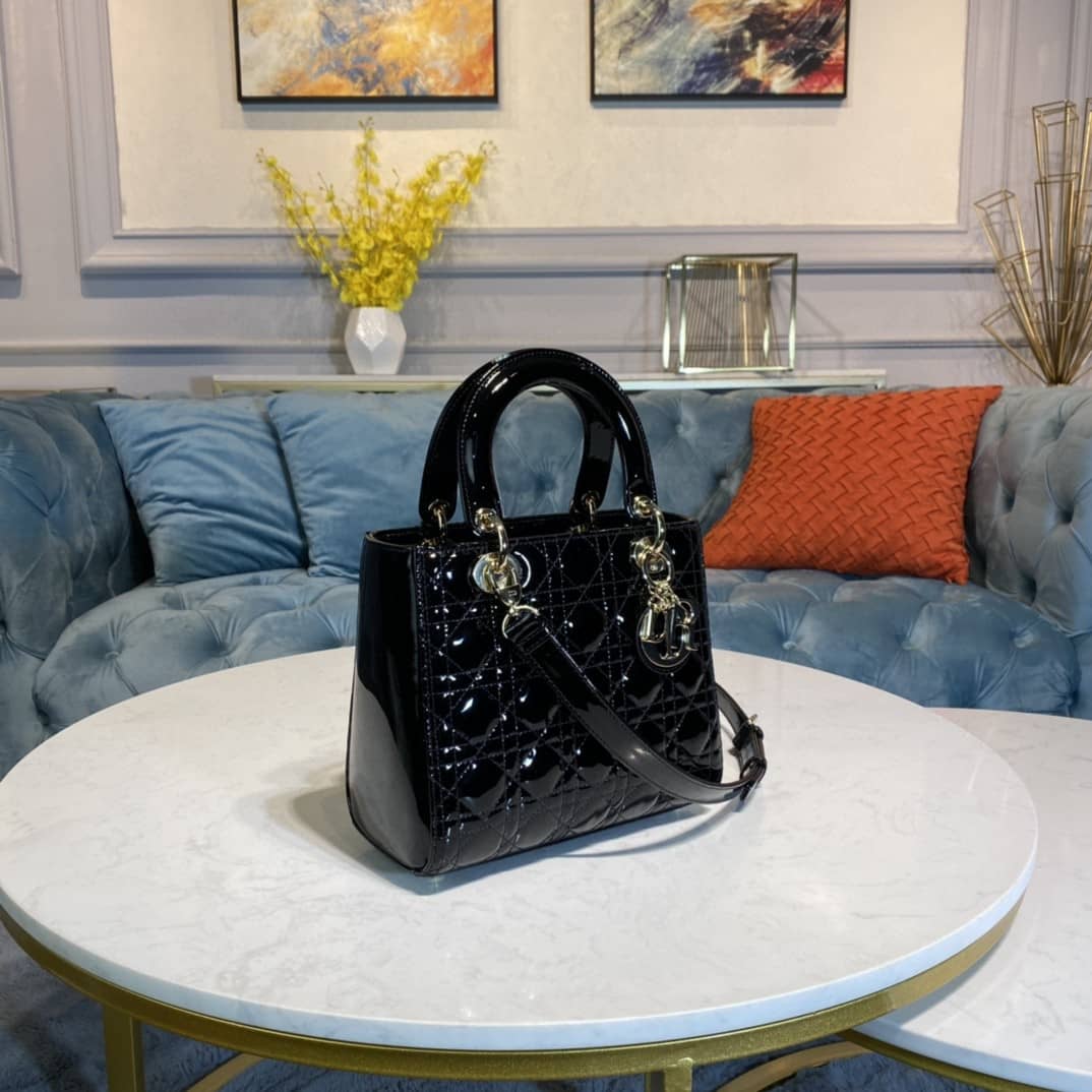 Chr1st1an D10r Lady D10r 24CM Replica Bag