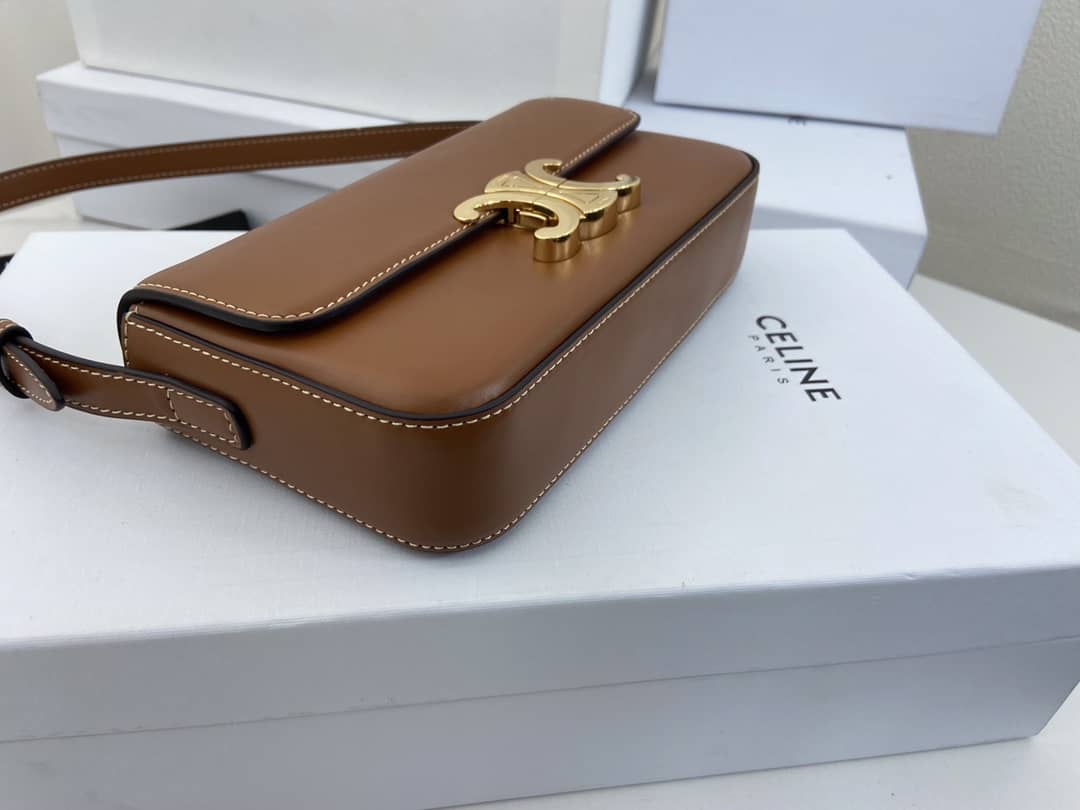 Ce1i*e Bag Dupe Triomphe Teen 20CM Replica Handbag