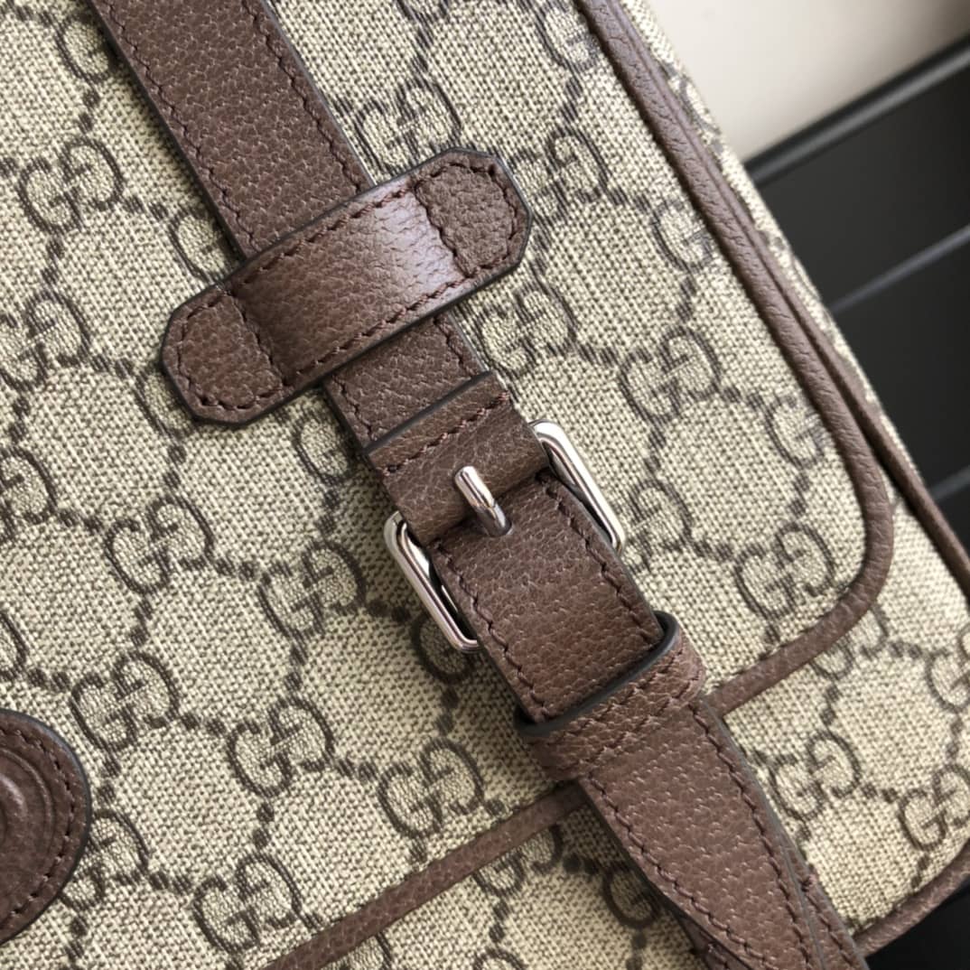 Gvc*1 GG Svp*me Canvas Messenger Bag Replica 658542