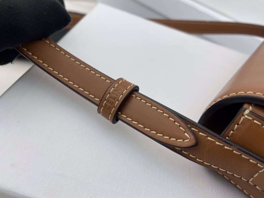 Ce1i*e Bag Dupe Triomphe Teen 20CM Replica Handbag