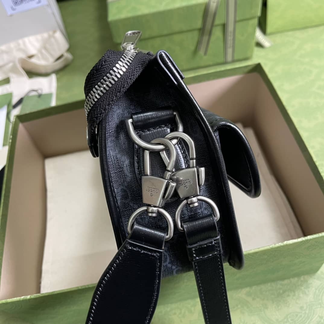 Gvc*1 Interlocking G Messenger Bag Replica 674164