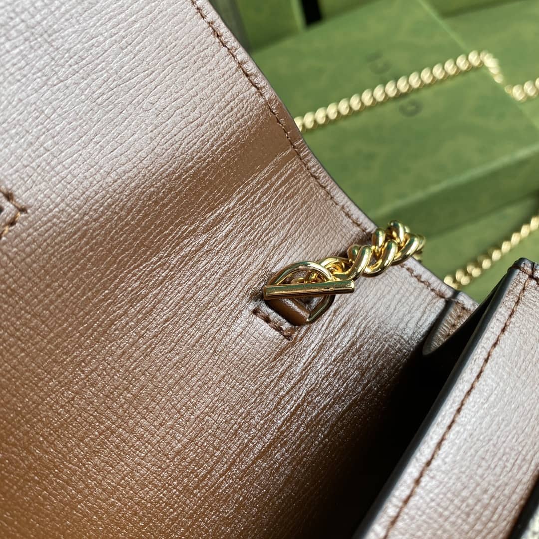 Gvc*1 Valentine Day Chain Card Case Wallet Replica 648948