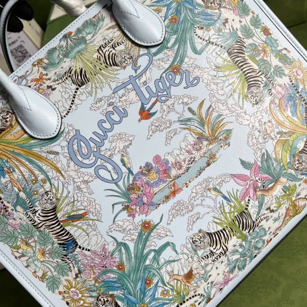 Gvc*1 Tiger Medium Tote Bag Light Blue 687827 Replica