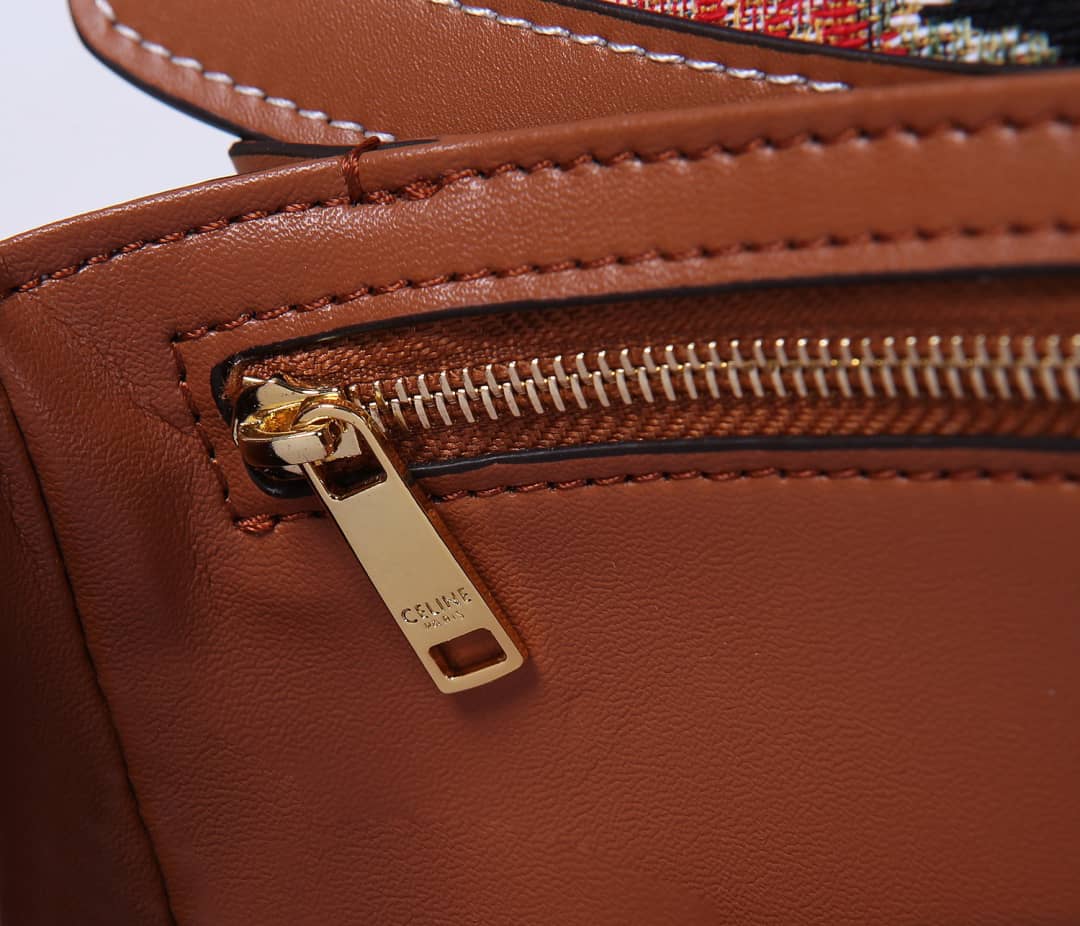 Ce1i*e Bag Dupe Triomphe Teen 22cm