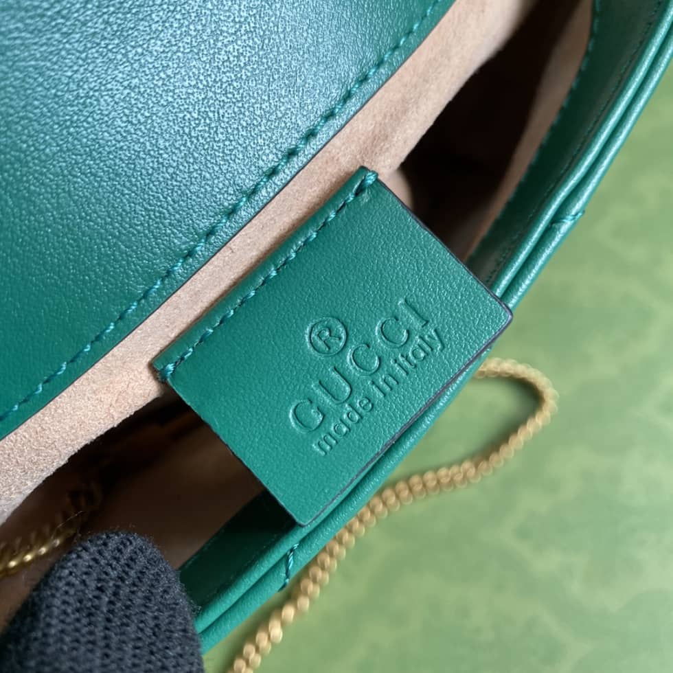 Gvc*1 GG Marmont Quilting S*per Mini 476433 Replica Crossbody Bag