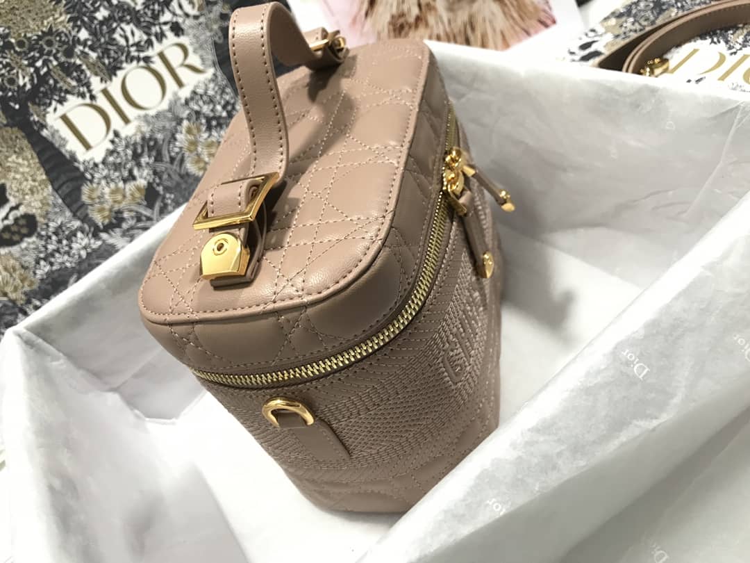 Chr1st1an D10r Travel Lambskin Vanity Case