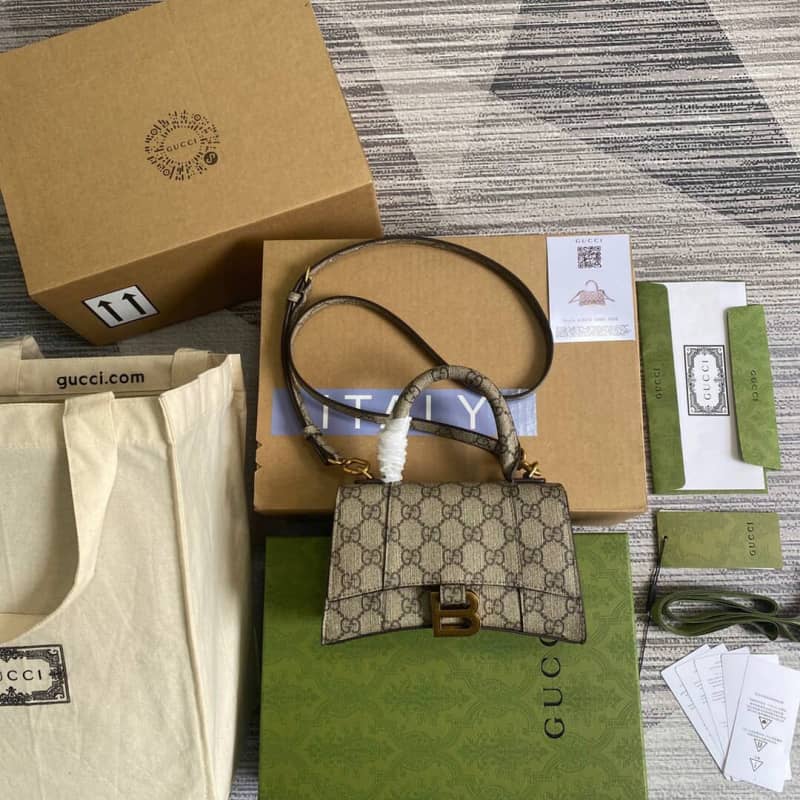 Gvc*1 Bag Dupes X Ba1en*iaga Replica 658575