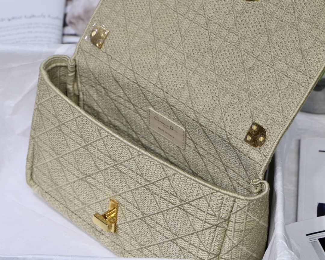 Chr1st1an D10r Caro Replica Bag