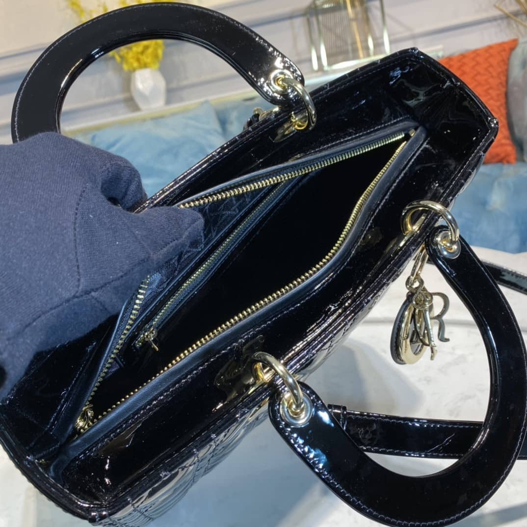 Chr1st1an D10r Lady D10r 32CM Replica Bag