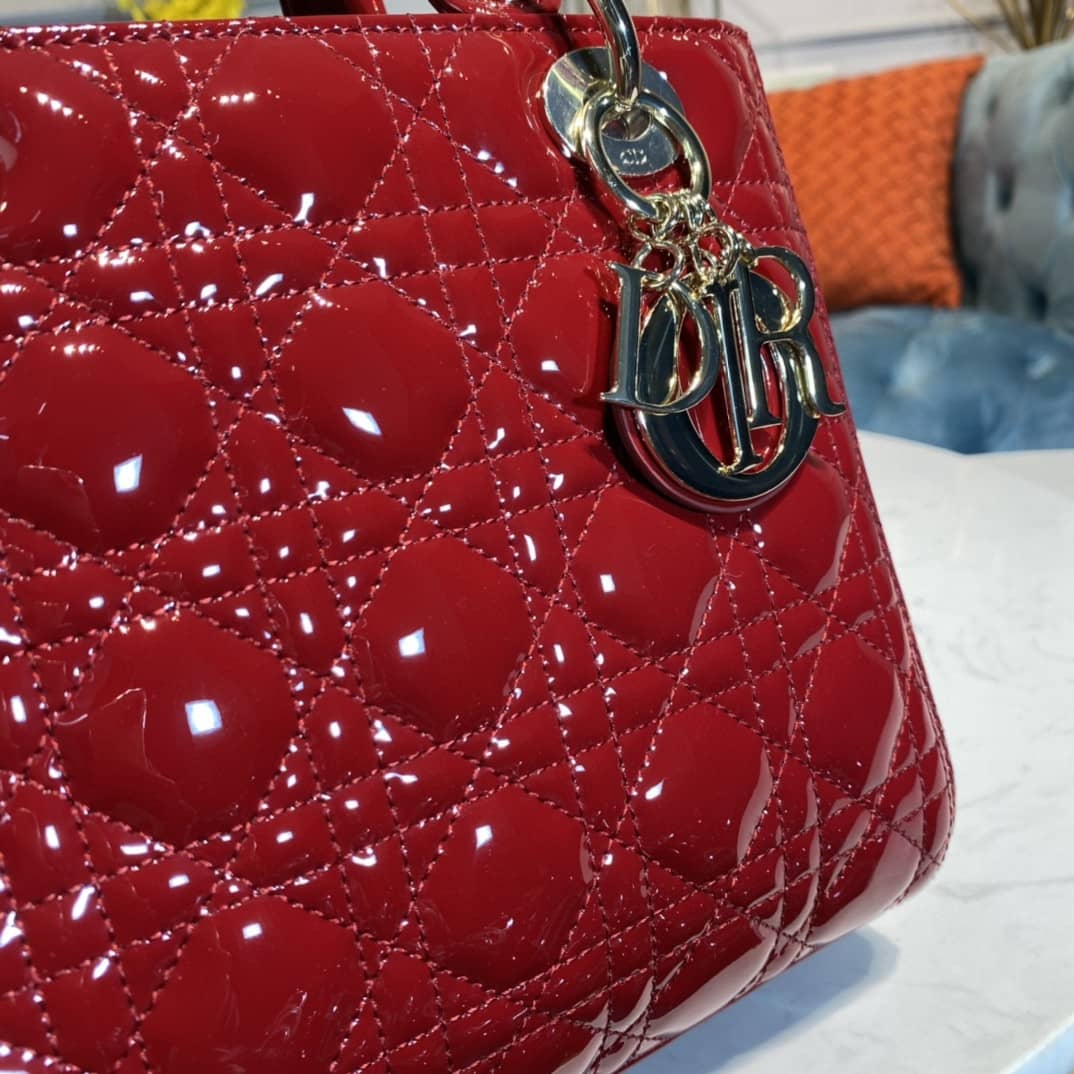 Chr1st1an D10r Lady D10r 24CM Replica Bag