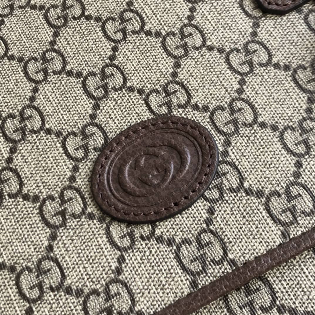 Gvc*1 GG Svp*me Canvas Messenger Bag Replica 658542