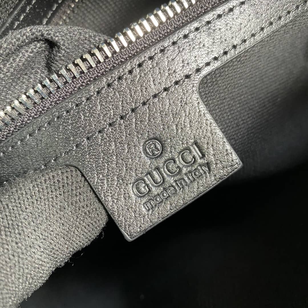 Gvc*1 Svp*me GG Leather Square Shoulder Bag Replica 626363