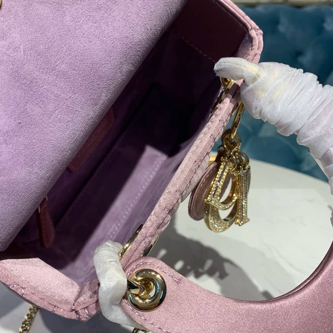 Chr1st1an D10r Lady D10r 17CM Replica Bag