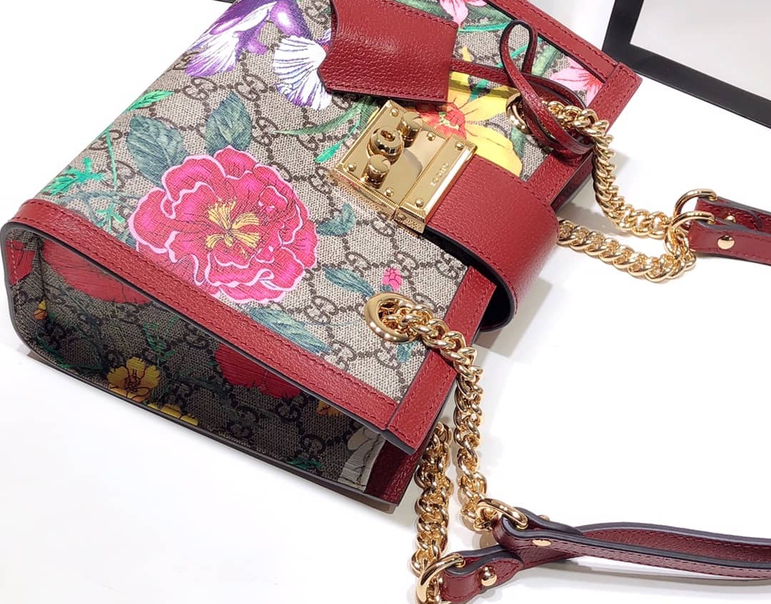 Gvc*1 Padlock Small GG Svp*me Canvas Shoulder Bag Replica Red 498156