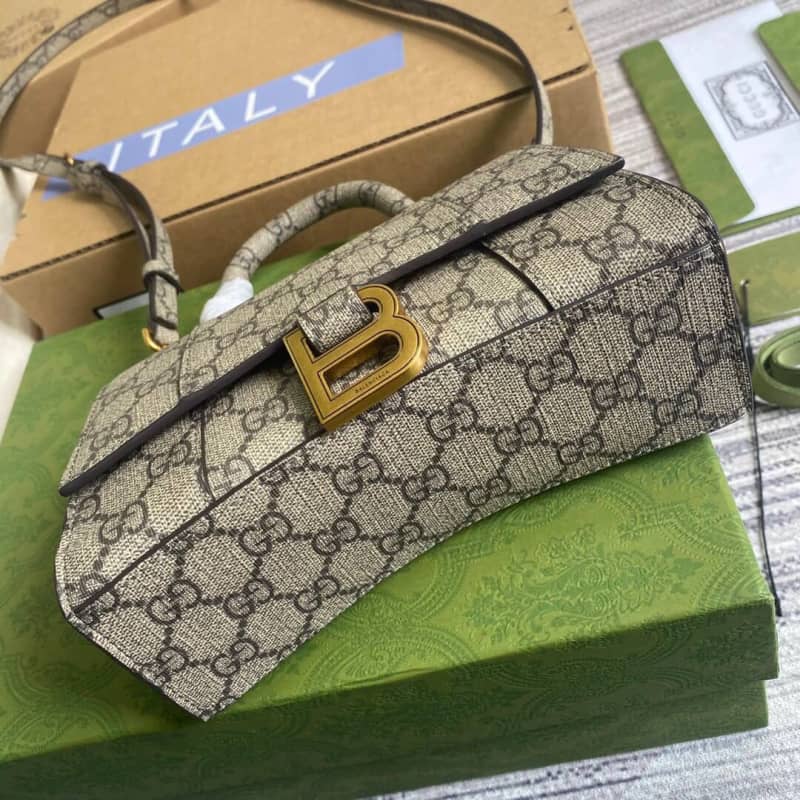 Gvc*1 Bag Dupes X Ba1en*iaga Replica 658575